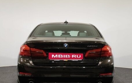 BMW 5 серия, 2018 год, 3 690 000 рублей, 6 фотография