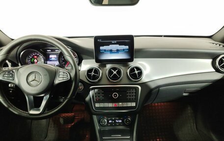 Mercedes-Benz GLA, 2017 год, 2 630 000 рублей, 10 фотография