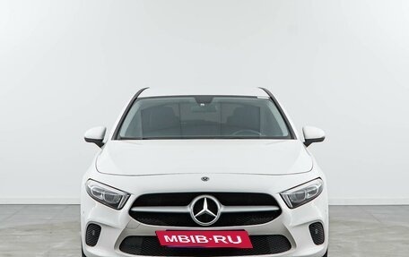 Mercedes-Benz A-Класс, 2018 год, 2 098 999 рублей, 3 фотография