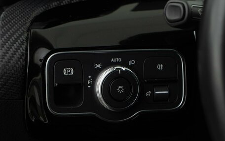 Mercedes-Benz A-Класс, 2018 год, 2 098 999 рублей, 20 фотография