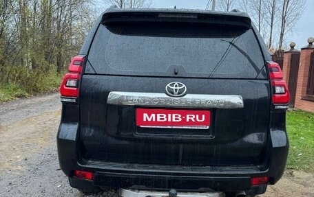 Toyota Land Cruiser Prado 150 рестайлинг 2, 2020 год, 7 100 000 рублей, 3 фотография