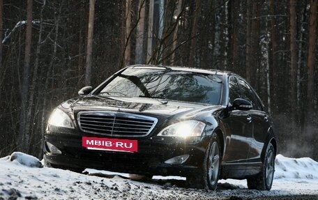 Mercedes-Benz S-Класс, 2006 год, 1 500 000 рублей, 3 фотография