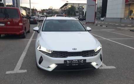 KIA K5, 2021 год, 2 500 000 рублей, 4 фотография