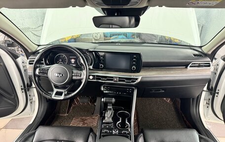 KIA K5, 2021 год, 2 500 000 рублей, 9 фотография