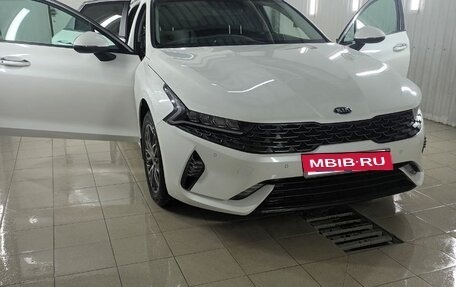 KIA K5, 2021 год, 2 500 000 рублей, 11 фотография