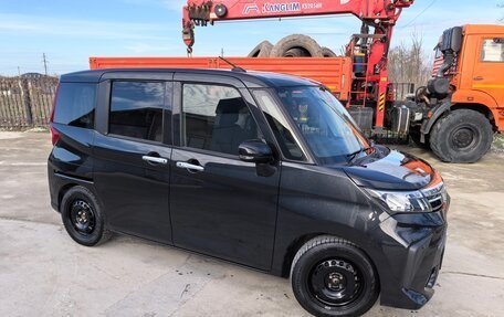 Toyota Roomy I, 2021 год, 1 600 000 рублей, 2 фотография