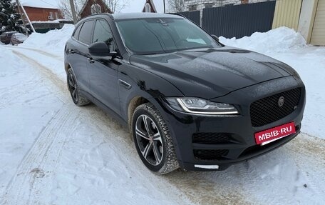 Jaguar F-Pace, 2016 год, 1 950 000 рублей, 5 фотография