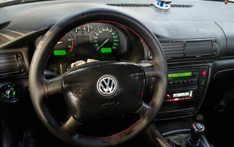 Volkswagen Passat B5+ рестайлинг, 1996 год, 189 000 рублей, 3 фотография