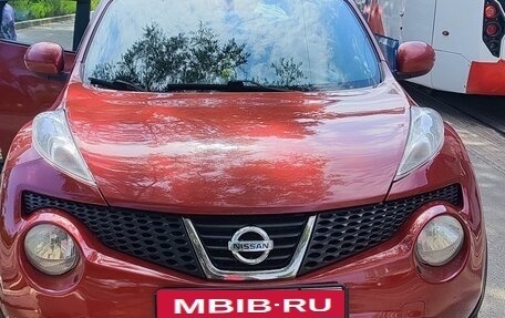 Nissan Juke II, 2013 год, 970 000 рублей, 2 фотография