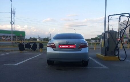 Toyota Camry, 2007 год, 1 150 000 рублей, 4 фотография