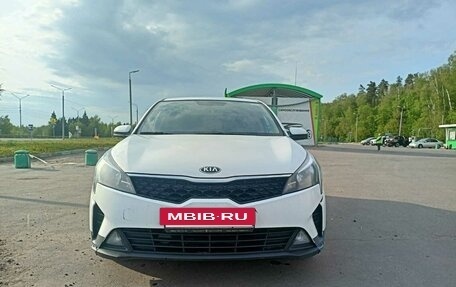 KIA Rio IV, 2020 год, 1 380 000 рублей, 11 фотография
