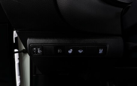 Toyota Corolla, 2019 год, 1 799 000 рублей, 20 фотография