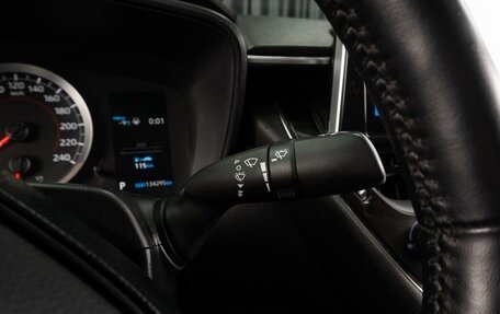 Toyota Corolla, 2019 год, 1 799 000 рублей, 22 фотография