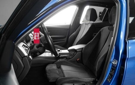 BMW 3 серия, 2018 год, 2 399 000 рублей, 12 фотография