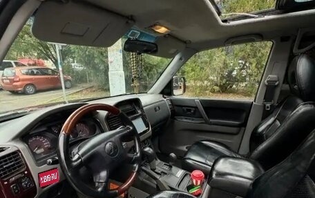 Mitsubishi Pajero III рестайлинг, 2001 год, 950 000 рублей, 1 фотография