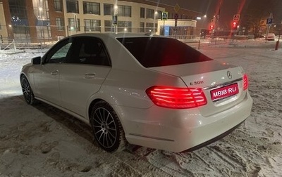 Mercedes-Benz E-Класс, 2013 год, 2 500 000 рублей, 1 фотография