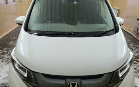 Honda Freed II, 2018 год, 1 650 000 рублей, 1 фотография