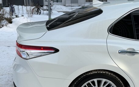 Toyota Camry, 2018 год, 2 050 000 рублей, 8 фотография