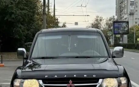 Mitsubishi Pajero III рестайлинг, 2001 год, 950 000 рублей, 11 фотография