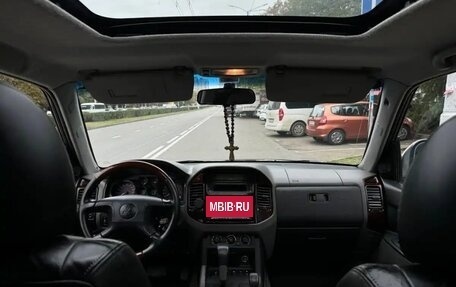 Mitsubishi Pajero III рестайлинг, 2001 год, 950 000 рублей, 7 фотография