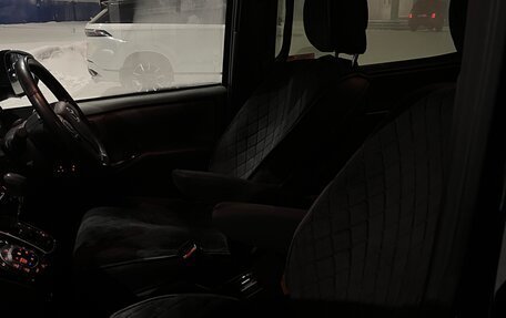 Toyota Voxy III, 2019 год, 2 750 000 рублей, 6 фотография