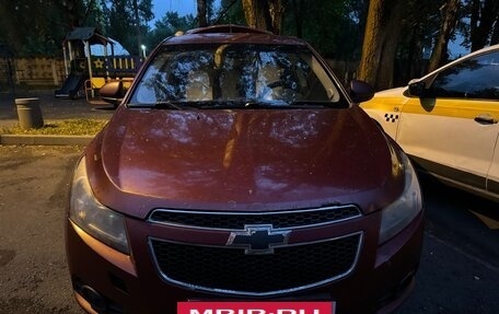 Chevrolet Cruze II, 2010 год, 450 000 рублей, 4 фотография