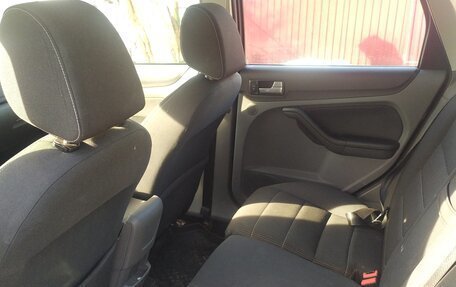 Ford Focus II рестайлинг, 2009 год, 450 000 рублей, 3 фотография