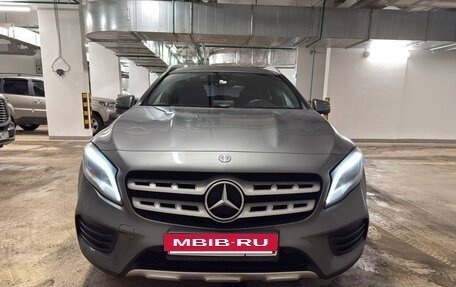 Mercedes-Benz GLA, 2018 год, 3 300 000 рублей, 4 фотография