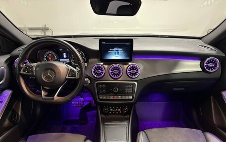 Mercedes-Benz GLA, 2018 год, 3 300 000 рублей, 6 фотография