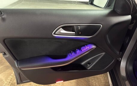 Mercedes-Benz GLA, 2018 год, 3 300 000 рублей, 8 фотография