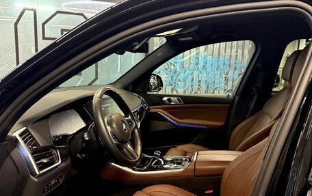 BMW X5, 2018 год, 7 500 000 рублей, 13 фотография