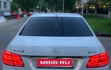 Mercedes-Benz E-Класс, 2013 год, 2 500 000 рублей, 10 фотография