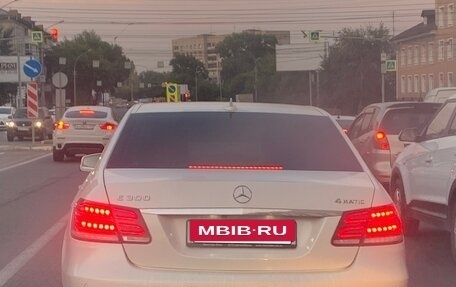 Mercedes-Benz E-Класс, 2013 год, 2 500 000 рублей, 13 фотография