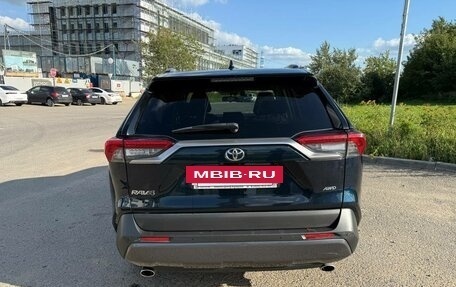 Toyota RAV4, 2019 год, 3 450 000 рублей, 3 фотография