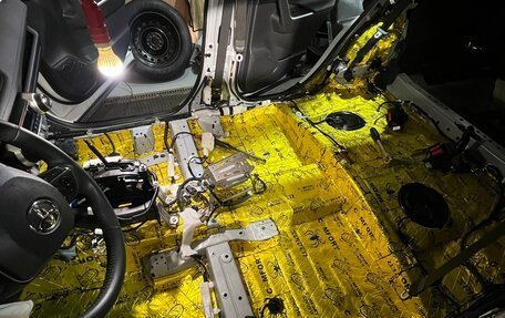 Toyota RAV4, 2024 год, 4 200 000 рублей, 14 фотография