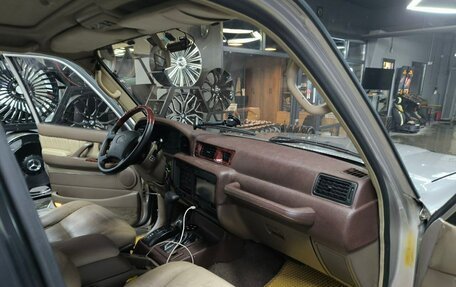 Toyota Land Cruiser 80 рестайлинг, 1995 год, 2 100 000 рублей, 16 фотография