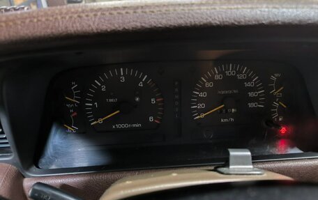 Toyota Land Cruiser 80 рестайлинг, 1995 год, 2 100 000 рублей, 34 фотография