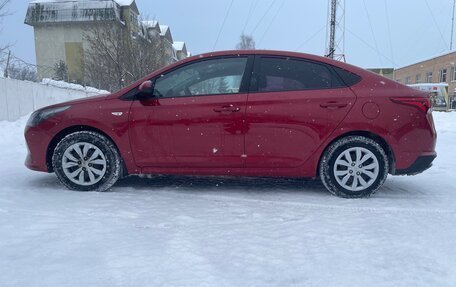 Hyundai Solaris II рестайлинг, 2021 год, 1 650 000 рублей, 7 фотография