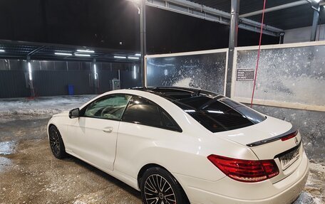 Mercedes-Benz E-Класс, 2010 год, 1 200 000 рублей, 7 фотография