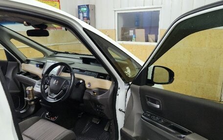 Honda Freed II, 2018 год, 1 650 000 рублей, 8 фотография