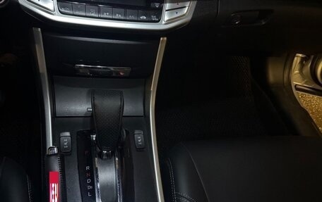 Honda Accord IX рестайлинг, 2013 год, 1 550 000 рублей, 17 фотография