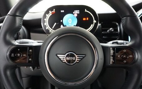 MINI Hatch, 2021 год, 14 фотография