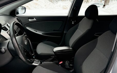 Hyundai Solaris II рестайлинг, 2011 год, 730 000 рублей, 6 фотография