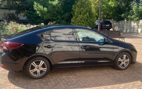 Hyundai Elantra VI рестайлинг, 2019 год, 1 581 000 рублей, 8 фотография