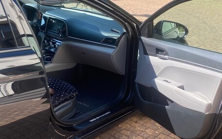 Hyundai Elantra VI рестайлинг, 2019 год, 1 581 000 рублей, 10 фотография