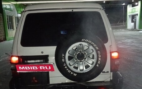 Mitsubishi Pajero III рестайлинг, 1991 год, 450 000 рублей, 1 фотография