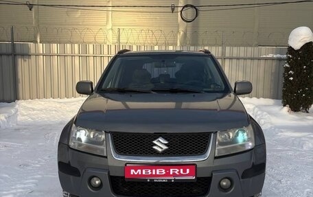 Suzuki Grand Vitara, 2005 год, 690 000 рублей, 1 фотография