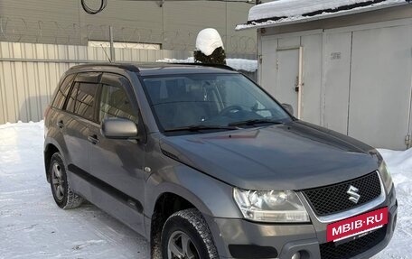 Suzuki Grand Vitara, 2005 год, 690 000 рублей, 2 фотография