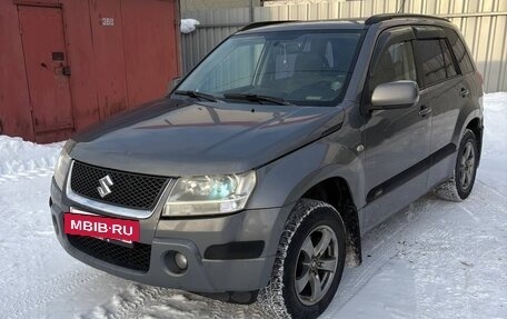 Suzuki Grand Vitara, 2005 год, 690 000 рублей, 3 фотография