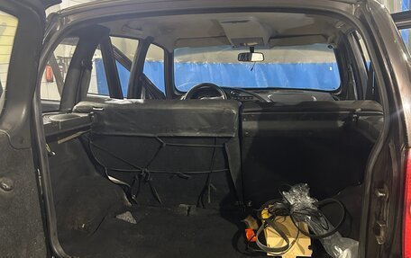 Chevrolet Niva I рестайлинг, 2010 год, 320 000 рублей, 3 фотография